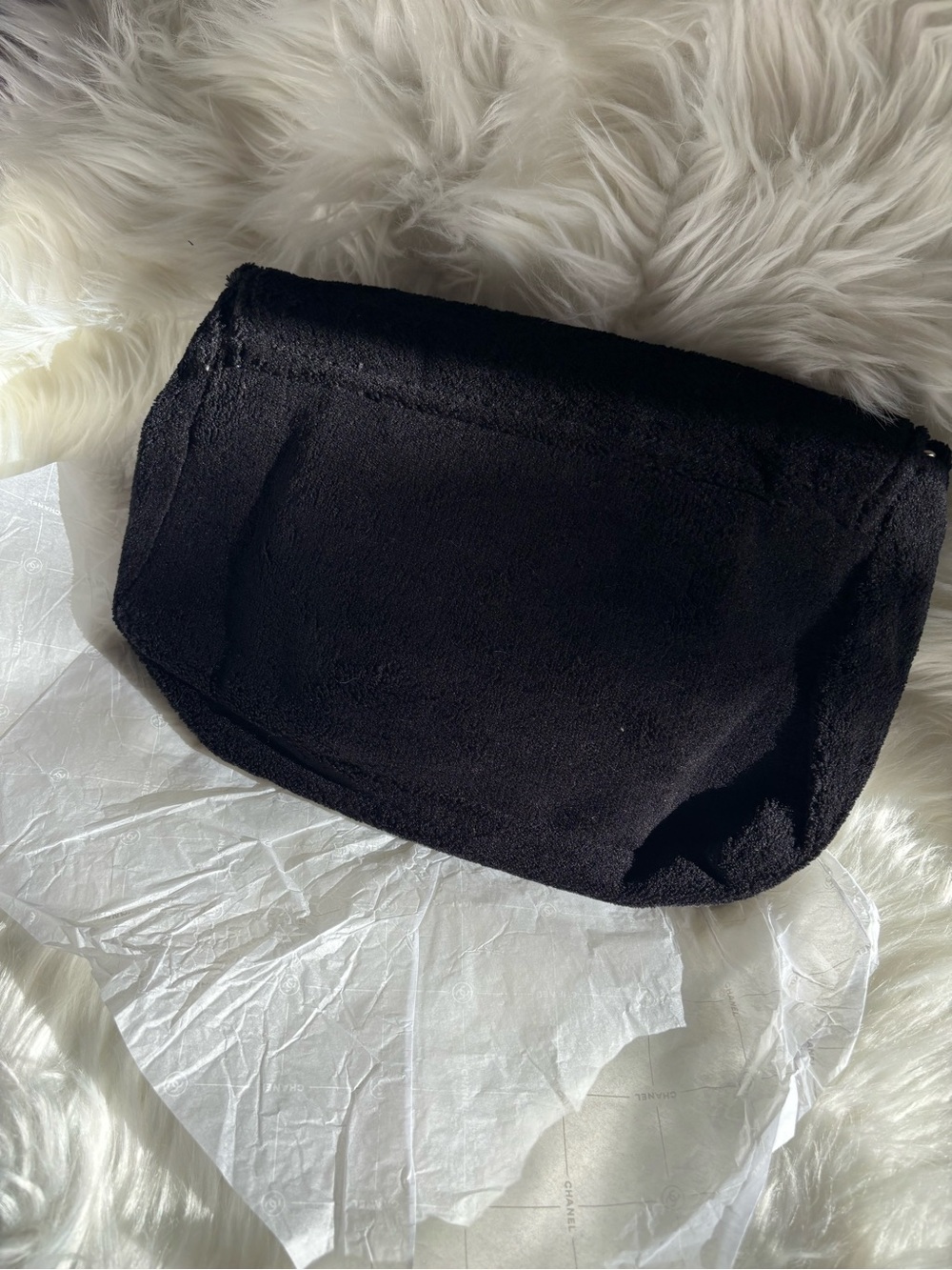 Black and White BEAUTE Plush Shoulder Bag - Picture 5 of 8